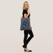 Drachenkreis in dunklem Dunkelblau Tasche (Am Model)
