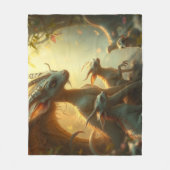 „Drachenmutter im goldenen Wald“ Fleecedecke (Vorderseite)