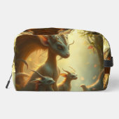 „Drachenmutter im goldenen Wald“ Waschbeutel (Rückseite)