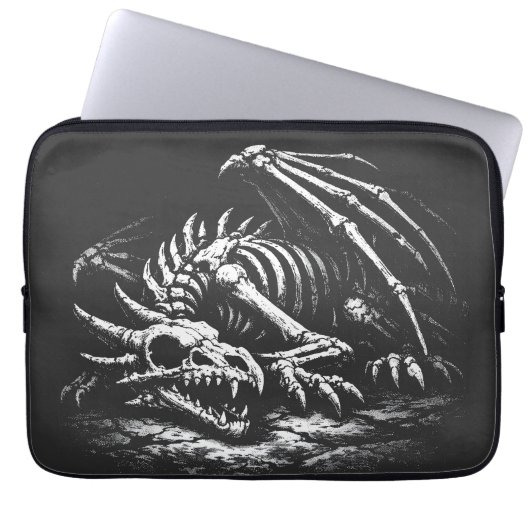 Drachenskelett — von BurnsInHell Laptopschutzhülle (Vorderseite)
