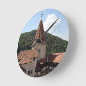 Dracula's Castle Clock Runde Wanduhr (Winkel)