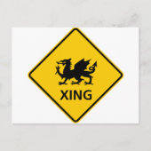 Dragon Crossing Highway Sign Postkarte (Vorderseite)