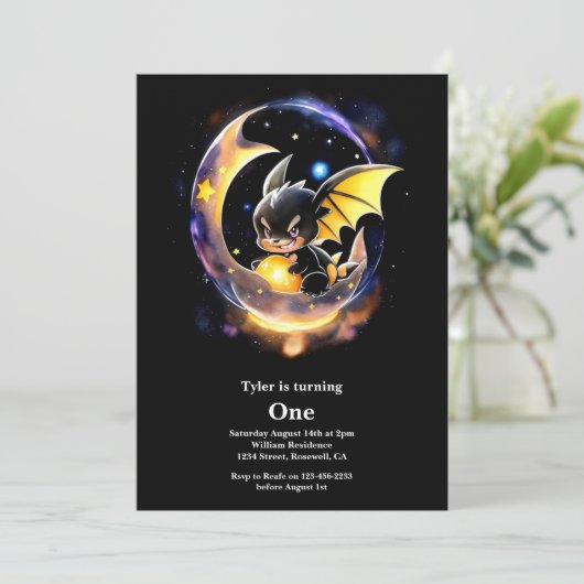 Dragon First Birthday Einladung (Stehend Vorderseite)
