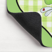 Dragon Fly im Herzen von Gingham Mousepad (Ecke)