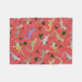 Dragon Morph Holiday Red Fleecedecke (Vorderseite (Horizontal))
