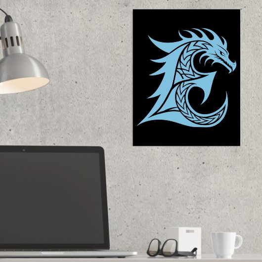 Dragon Styled Letter E, Dragon Alphabet, Monogramm Foliendrucke (In Situ (Schreibtisch))