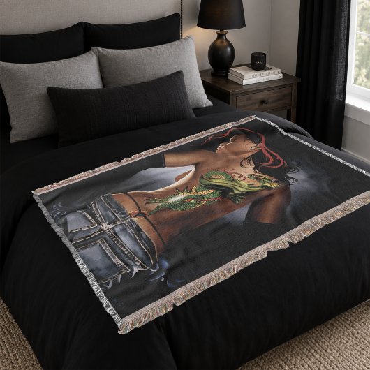 Dragon Tattoo Woman Decke
