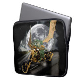 Dragon und Moon Fantasy Artwork Laptopschutzhülle (Vorderseite Links)