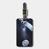 Dragon XL-Raumfahrzeug mit Planet Erde in der Fern Gepäckanhänger (Vorderseite vertikal)