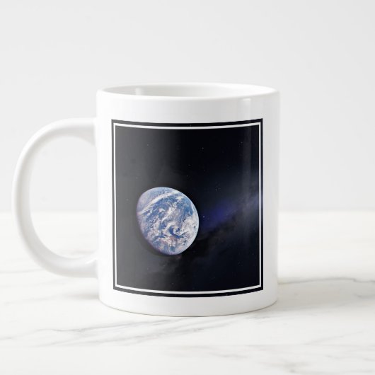 Dragon XL-Raumfahrzeug mit Planet Erde in der Fern Jumbo-Tasse (Links)