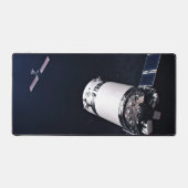 Dragon Xl Spacecraft nähert sich einem Lunar Gatew Schreibtischunterlage (Vorderseite)