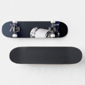 Dragon Xl Spacecraft nähert sich einem Lunar Gatew Skateboard (Horizontal)