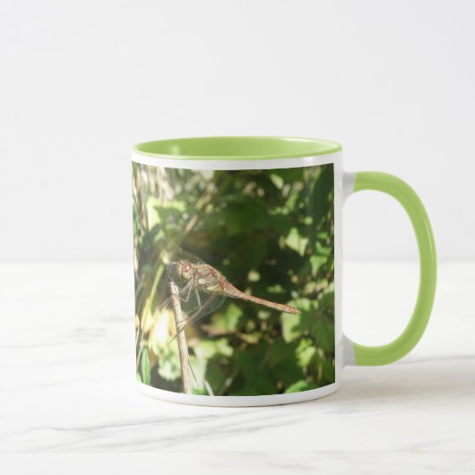 Dragonfly auf der Twig-Tasse Tasse (Rechts)