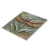 Dragonfly auf Gras-Imitate-Hilfe Fliese (Seite)