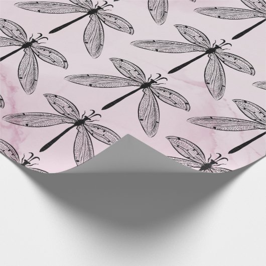Dragonfly Bug Insect Lover Pink Geschenkpapier (Ecke)