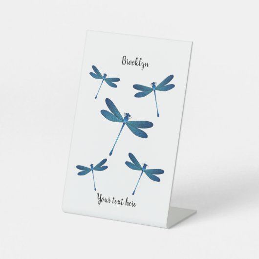 Dragonfly-Cartoon Sockelschild (Vorderseite)