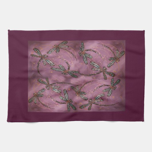 Dragonfly Flit Dusky Rose Handtuch (Horizontal)