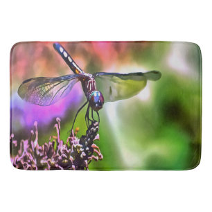 Dragonfly in grüner und blauer realistischer Maler Badematte