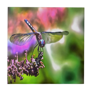 Dragonfly in grüner und blauer realistischer Maler Fliese