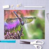 Dragonfly in grüner und blauer realistischer Maler Seidenpapier (Handwerk)