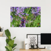 Dragonfly in Lavender Garden Poster (Heimbüro)