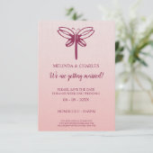 Dragonfly Logo in Burgundy on Gradient for Wedding Save The Date (Stehend Vorderseite)
