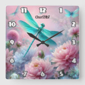 Dragonfly-Träume: Blumen, Ätherische, Pastellfarbe Quadratische Wanduhr (Vorderseite)