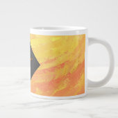 Dragons Augenorange und Schwarze Monogramm Jumbo-Tasse (Rechts)