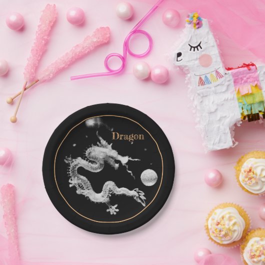 Dragons & Crystal Dragon Lore / Geburt des Drachen Pappteller (Party)