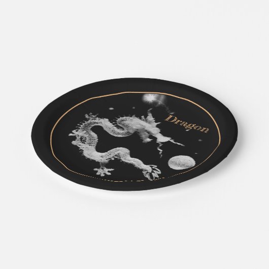 Dragons & Crystal Dragon Lore / Geburt des Drachen Pappteller (Schrägansicht)