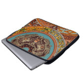 Dragons & Gargoyles Neoprene Laptop Sleeve (Vorne Knopf)