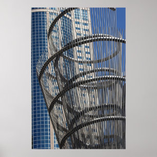 Draht-Skulptur und Gebäude, Seattle Poster