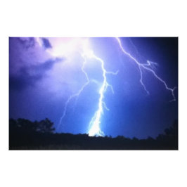 Dramatic Lightning Over Forest Fotodruck
