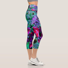 Dramatische Blume Rot, Lila und Rosa Garten Capri Leggings