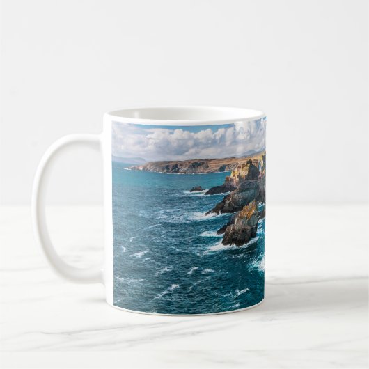 Dramatische Landschaft auf Mizen Head an der Atlan Kaffeetasse (Links)