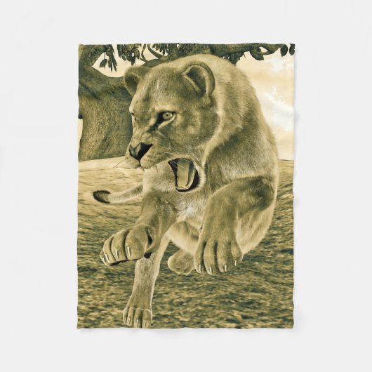 Dramatische Löwinnen-Safari-Wildnis-Kunst Fleecedecke (Vorderseite)