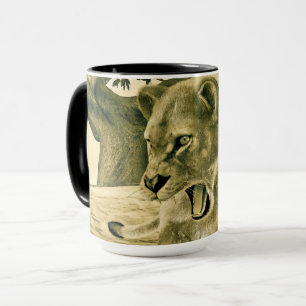 Dramatische Löwinnen-Safari-Wildnis-Kunst Tasse