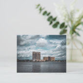 Dramatischer bewölkter Himmel Postkarte (Stehend Vorderseite)