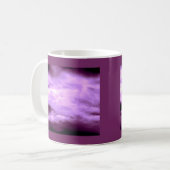 Dramatischer Lila Himmel Kaffeetasse (Vorderseite Links)