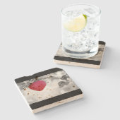 Dramatischer Red Heart Shape Apple Steinuntersetzer (Seitenansicht)