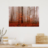 Dramatischer roter Nebel im Winter verschneiten Wa Poster (Küche)