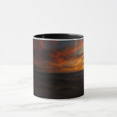 Dramatischer Sonnenaufgang Tasse (Zentrum)
