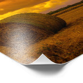 Dramatischer Sonnenuntergang über dem Feld Fotodruck (Ecke)