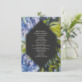 Dramatisches Blue Floral Wedding Menu Menükarte (Stehend Vorderseite)