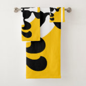 Dramatisches Doppelglas Q spiegelt moderne gelbe s Badhandtuch Set (Insitu)