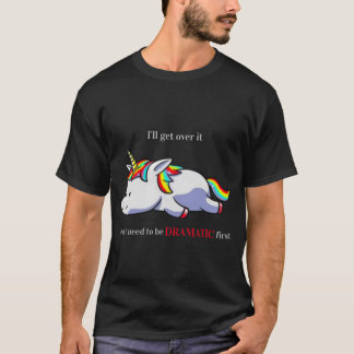 Dramatisches Einhorn T-Shirt