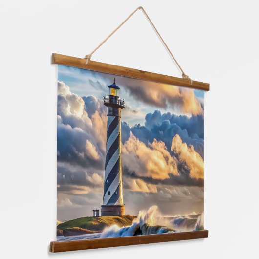 Dramatisches Leuchtturm Seascape mit Sturmwellen Wandteppich Mit Holzrahmen (Gewinkelt)