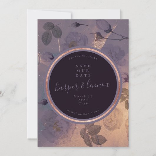 Dramatisches Lila Blumenwinterfest Rose Gold Foto Save The Date (Vorderseite)