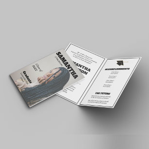 Dramatisches Magazine Stylesgraduierungsparty Einladung