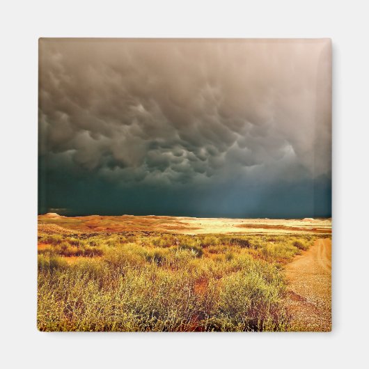 Drastisches helles Brechen durch die Sturm-Wolken Magnet (Vorne)